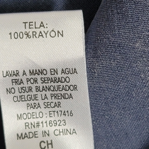 Easel Los Angeles Mineral Wash Denim Dynasty Oversized Top. Size S - Picture 9 of 9